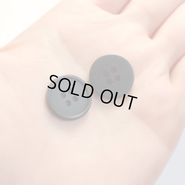 画像7: 四つ穴ボタン 【ブラック ツヤなし】 黒 ベーシック シンプル 15個入り【18mm】きらきらぷんぷん丸 B-045 (7)