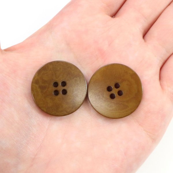 画像6: ナットボタン 四つ穴ボタン 【ブラウン】 茶色 フチ無し フラット スーツボタン ベーシック ウッド ボタン 6個入り 【25mm】 きらきらぷんぷん丸 B-1124 (6)