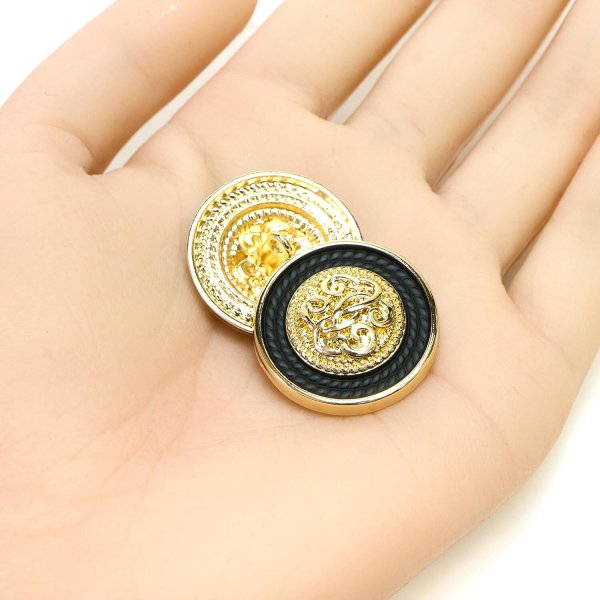 画像5: メタル エンブレム ボタン 【ブラック】 25mm 6個入り ゴールド 足つき シャンク 装飾 手芸 ハンドメイド きらきらぷんぷん丸 B-1407 (5)