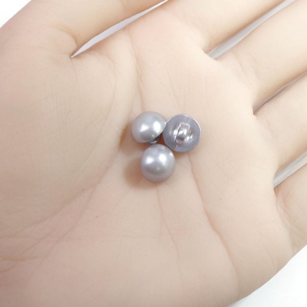 画像4: 足つきボタン パール調 【グレー】 灰色 20個入り 【9.5mm】 シャンク 樹脂製 装飾 手芸 かわいい おしゃれ きらきらぷんぷん丸 B-1470 (4)