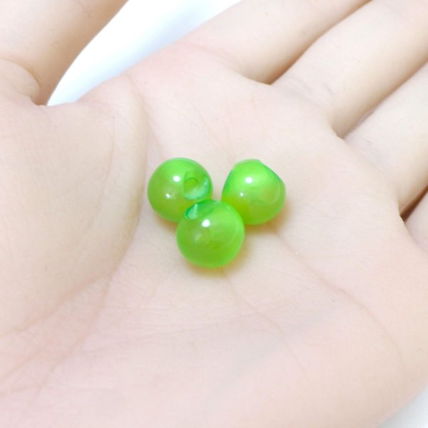画像5: 丸玉ボタン 【グリーン】 10mm 30個入り 裏穴 飾り 樹脂 装飾 手芸 ハンドメイド きらきらぷんぷん丸 B-1490 (5)