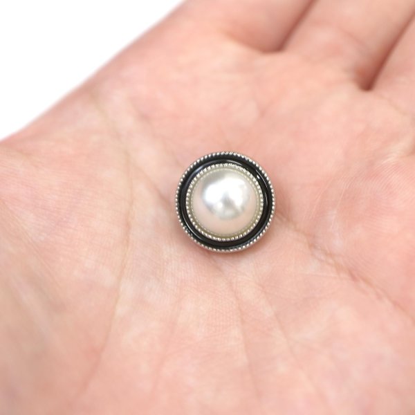 画像7: パールボタン 装飾 【シルバー 黒フチ】 ホワイト 白 パール 10個入り 【15mm】ビジュー 飾り 縫製 袖口 きらきらぷんぷん丸 B-150 (7)