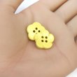 画像5: 四つ穴 フラワーボタン 【イエロー】16.5mm 8個入り 樹脂 プラスチック 手芸 ハンドメイド 花柄 装飾 きらきらぷんぷん丸 B-1519 (5)