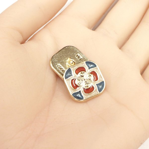 画像5: メタルボタン 足つき 【フラワー柄】16mm 5個入り ゴールド 手芸 ハンドメイド 装飾 きらきらぷんぷん丸 B-1535 (5)