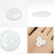 画像5: 樹脂ボタン フラットタイプ 二つ穴【ホワイト】18mm 8個入 丸型 シンプル 手芸 服飾 付け替え きらきらぷんぷん丸 B-1597 (5)