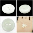 画像5: 樹脂ボタン 皿型【ホワイト】10mm 15個入 丸型 二つ穴 マット 手芸 服飾 付け替え きらきらぷんぷん丸 B-1731 (5)