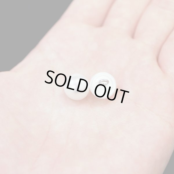 画像7: 【パールボタン足つき】 パール ボタン ホワイト ツヤあり 半円 20個入り 【11.5mm】 きらきらぷんぷん丸 B-174 (7)