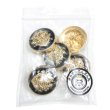 画像7: メタルボタン エンブレム 【ブラック＆ゴールド】23mm 5個入 丸型 足つき 2トーン 手芸 服飾 付け替え きらきらぷんぷん丸 B-1925 (7)