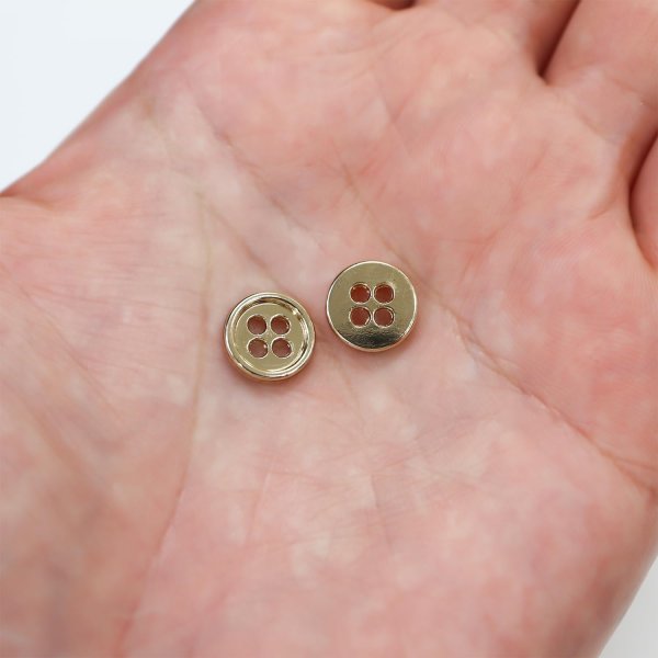 画像7: メタルボタン 四つ穴 【ゴールド 鏡面仕上げ】 金 シャツ スーツ 15個入り 【10mm】 きらきらぷんぷん丸 B-204 (7)