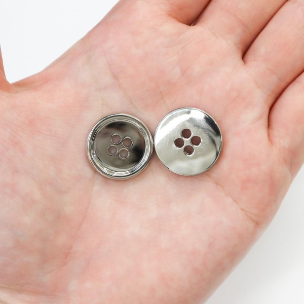 画像7: メタルボタン 四つ穴 【シルバー 鏡面仕上げ】 銀 シャツ スーツ 10個入り 【20mm】 きらきらぷんぷん丸 B-217 (7)
