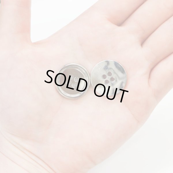 画像7: メタルボタン 四つ穴 【シルバー 鏡面仕上げ】 銀 シャツ スーツ 8個入り 【23mm】 きらきらぷんぷん丸 B-218 (7)