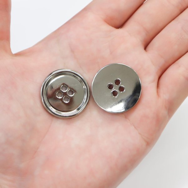 画像7: メタルボタン 四つ穴 【シルバー 鏡面仕上げ】 銀 シャツ スーツ 8個入り 【25mm】 きらきらぷんぷん丸 B-219 (7)