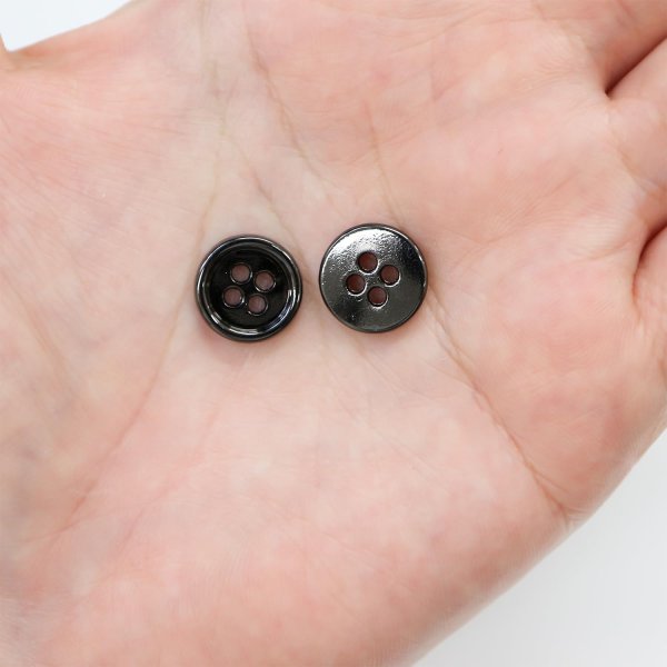 画像7: メタルボタン 四つ穴 【ブラック 鏡面仕上げ】 黒 シャツ スーツ 15個入り 【12.5mm】 きらきらぷんぷん丸 B-222 (7)