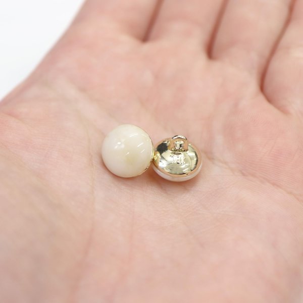 画像7: 足つきボタン 【ベージュ マーブル】 大理石調 シャツ スーツ 10個入り 【11.5mm】 きらきらぷんぷん丸 B-251 (7)