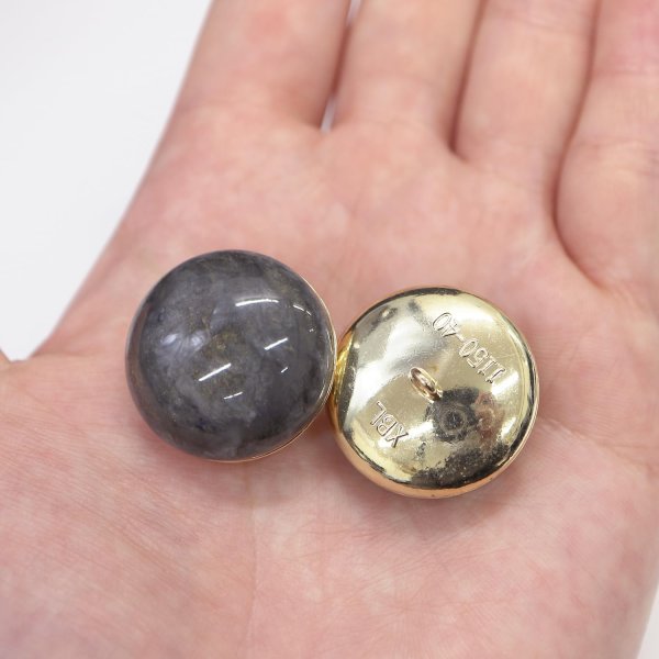 画像7: 足つきボタン 【グレー マーブル】 ラメ シャツ スーツ 4個入り 【25mm】 きらきらぷんぷん丸 B-265 (7)