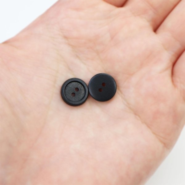 画像7: スーツボタン 黒ボタン 【ブラック ツヤなし】 ジャケット ブレザー 二つ穴ボタン フロントボタン 袖口 ベーシック シンプル ボタン 20個入り 【11mm】 きらきらぷんぷん丸 B-272 (7)