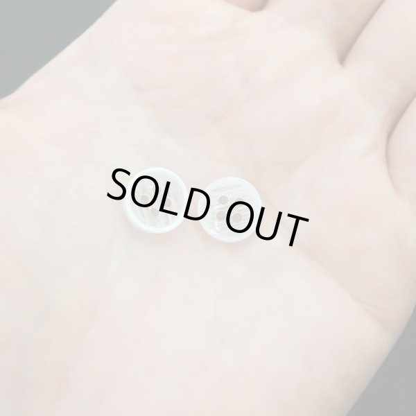 画像7: 四つ穴ボタン 【ホワイト】 白 ツヤあり 半透明 ボタン シャツボタン 20個入り 【11.5mm】 きらきらぷんぷん丸 B-349 (7)