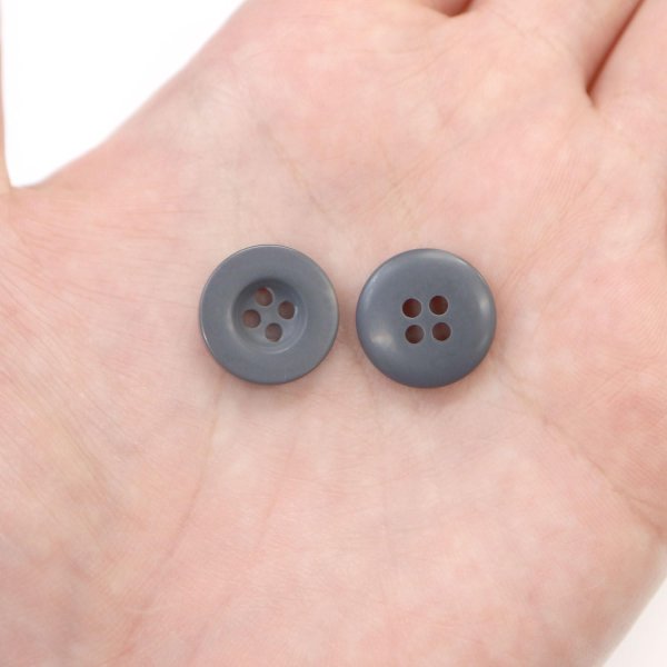 画像7: ミリタリーボタン 【グレー】 四つ穴ボタン 灰色 ボタン 20個入り 【15mm】 きらきらぷんぷん丸 B-409 (7)