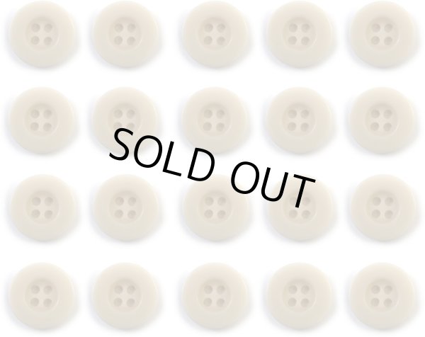 画像1: ミリタリーボタン 【ライトベージュ】 四つ穴ボタン ボタン 20個入り 【15mm】 きらきらぷんぷん丸 B-418 (1)