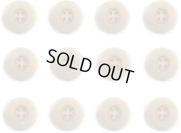 画像1: ミリタリーボタン 【ライトベージュ】 四つ穴ボタン ボタン 12個入り 【20mm】 きらきらぷんぷん丸 B-420 (1)