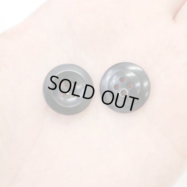 画像7: ナットボタン【ブラック】四つ穴ボタン 黒 ベーシック カラーボタン シンプル ボタン 手芸 12個入り【18mm】きらきらぷんぷん丸 B-442 (7)