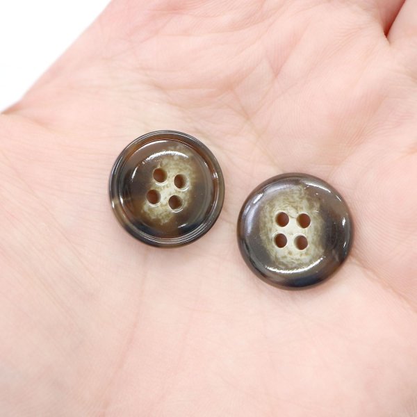 画像7: 水牛調ボタン【ダークブラウン&ホワイト】スーツ コート ジャケット ブレザー 四つ穴 フロント 袖口 8個入り【20mm】きらきらぷんぷん丸 B-497 (7)