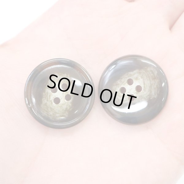 画像7: 水牛調ボタン【ダークブラウン&ホワイト】スーツ コート ジャケット ブレザー 四つ穴 フロント 袖口 6個入り【25mm】きらきらぷんぷん丸 B-499 (7)