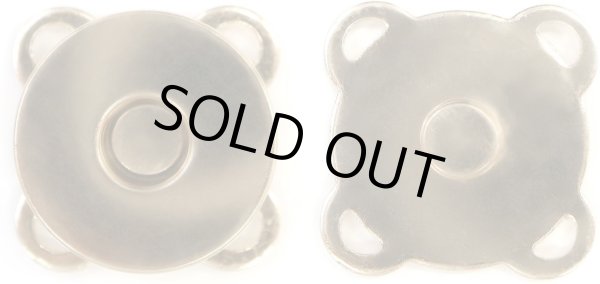 画像1: 磁気ボタン 【ゴールド】 金 縫い付けタイプ 打ち具不要 マグネットボタン 5個入り 【18mm】 きらきらぷんぷん丸 B-562 (1)