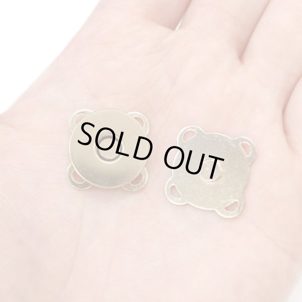 画像6: 磁気ボタン 【ゴールド】 金 縫い付けタイプ 打ち具不要 マグネットボタン 5個入り 【18mm】 きらきらぷんぷん丸 B-562 (6)