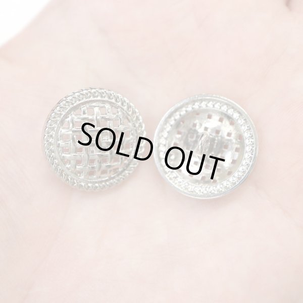 画像7: メタルボタン 足つき 網目 【シルバー】 銀 ボタン 波型 フチ 金属 飾りボタン 8個入り 【20mm】 きらきらぷんぷん丸 B-602 (7)