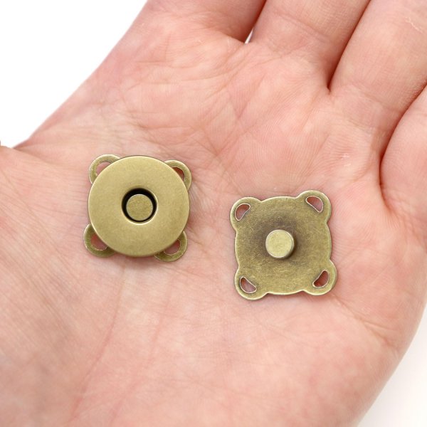 画像6: 磁気ボタン 【アンティーク ゴールド】 金 縫い付けタイプ 打ち具不要 マグネットボタン 5個入り 【18mm】 きらきらぷんぷん丸 B-617 (6)