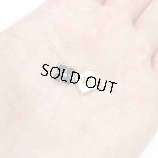 画像7: ラインストーン 花型ボタン 足つき 【ブラック】 黒 モチーフ ボタン 飾りボタン フラワー かわいい 5個入り 【11.5mm】 きらきらぷんぷん丸 B-721 (7)