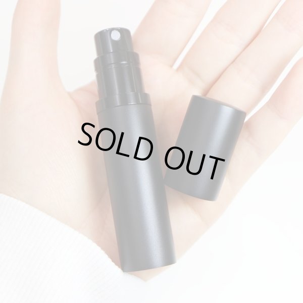 画像6: アトマイザー 詰め替え【ブラック】黒 香水 底部充填 入れ替え ケース ミニ シンプル レディース メンズ 男女兼用【5ml】きらきらぷんぷん丸 BTL-010 (6)