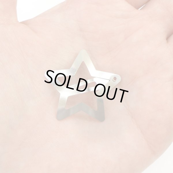 画像5: ヘアクリップ パッチンピン 星 五芒星 33mm 20個入り シルバー 銀 ヘアピン 前髪 髪留め スター 光沢 小さめ ミニ ヘアアクセ 金属 きらきらぷんぷん丸 HPNN-029 (5)