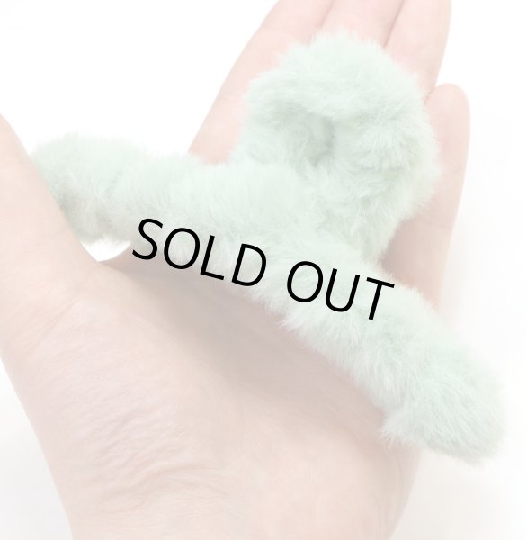 画像6: ヘアクリップ 大きめ もこもこ ふわふわ 2個セット 【グリーン】 緑 シンプル しっかりとまる おしゃれ 髪留め バンスクリップ オフィス 通勤 きらきらぷんぷん丸 HPNN-032 (6)