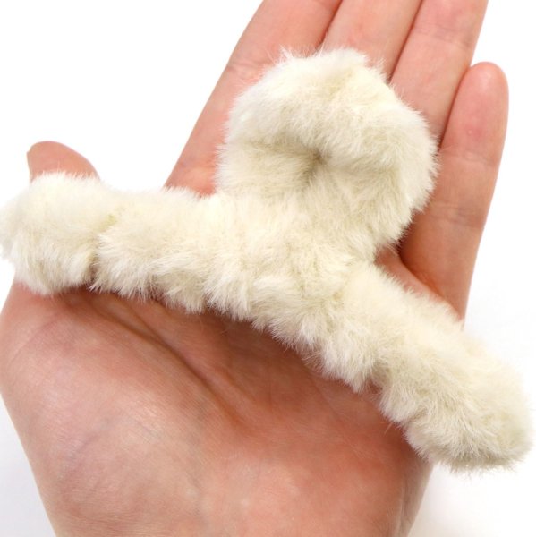 画像6: ヘアクリップ 大きめ もこもこ ふわふわ 2個セット 【ライトベージュ】 シンプル しっかりとまる おしゃれ 髪留め バンスクリップ オフィス 通勤 きらきらぷんぷん丸 HPNN-034 (6)