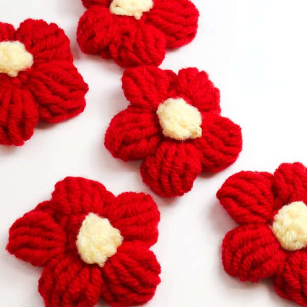 画像5: 花 パーツ 毛糸 フラワー【レッド】5個入り 赤 手芸 ハンドメイド パーツ デコパーツ デコレーション 立体 きらきらぷんぷん丸 KITP-006 (5)