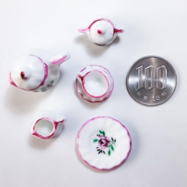 画像3: 【アウトレット】ミニチュア 1/12スケール 陶器 ティーセット 食器 カップ ソーサー 15点セット ドールハウス 小物 ピンク・バラ柄 きらきらぷんぷん丸 MN-005 (3)