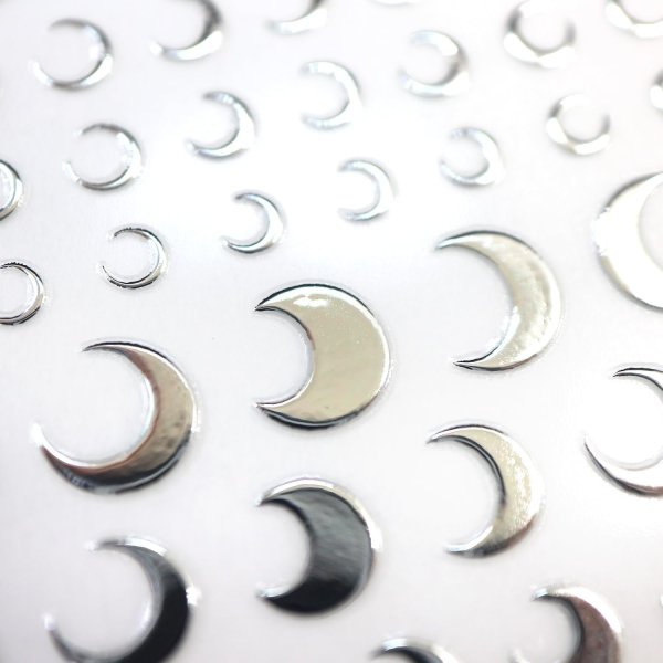 画像4: ネイルシール 月 銀 【1シート入り】 宇宙 シルバー ネイルステッカー 貼るだけ ネイルアート セルフネイル デコレーション きらきらぷんぷん丸 NAS-008 (4)