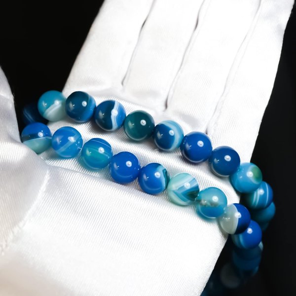 画像5: 【天然石】青めのう（ブルーアゲート） ブレスレット用 ビーズ 一連 10mm【約38粒入り】瑪瑙 手芸 ハンドメイド アクセサリー パーツ きらきらぷんぷん丸 NS-030 (5)
