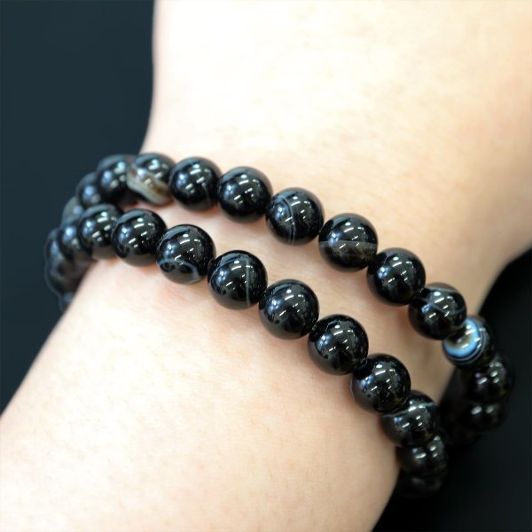 画像6: 【天然石】ブラックオニキス 黒めのう 黒瑪瑙 ビーズ ブレスレット用 一連 8mm【約45粒入り】パワーストーン 手芸 ハンドメイド アクセサリー パーツ きらきらぷんぷん丸 NS-058 (6)