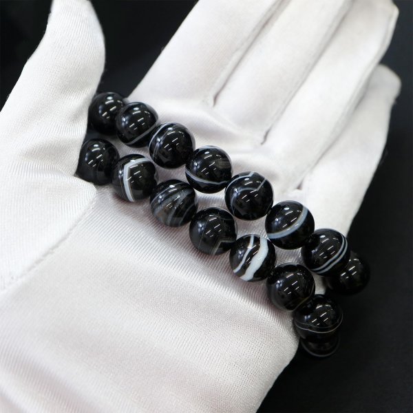 画像5: 【天然石】ブラックオニキス 黒めのう 黒瑪瑙 ビーズ ブレスレット用 一連 12mm【約32粒入り】パワーストーン 手芸 ハンドメイド アクセサリー パーツ きらきらぷんぷん丸 NS-059 (5)