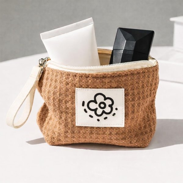 画像3: ポーチ 花柄 ワッフル【ブラウン】茶 ファスナー付 コスメ 化粧品 洗面用具 旅行 出張 小物 収納 持ち運び きらきらぷんぷん丸 PCH-012 (3)