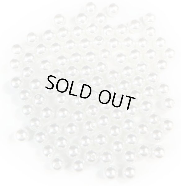 画像1: パールパーツ【ホワイト】6mm 片穴 約100個入り お得セット アクセサリー 丸玉 ラウンド 手芸 ハンドメイド DIY 光沢 樹脂 きらきらぷんぷん丸 PRLAN-003 (1)