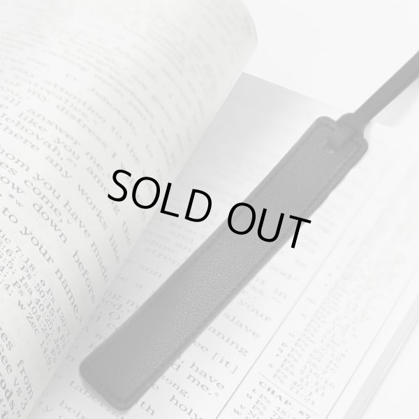 画像4: レザー しおり 2個入り 【ダークグリーン】 緑 栞 ブックマーカー ブックマーク 革 本 おしゃれ 可愛い きらきらぷんぷん丸 SOR-003 (4)