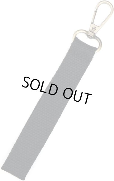 画像1: [きらきらぷんぷん丸] ハンドストラップ【ブラック】 黒 太め 布 スマホ カメラ ストラップ ストラップホルダー 手首 落下 紛失 防止 STP-021 (1)